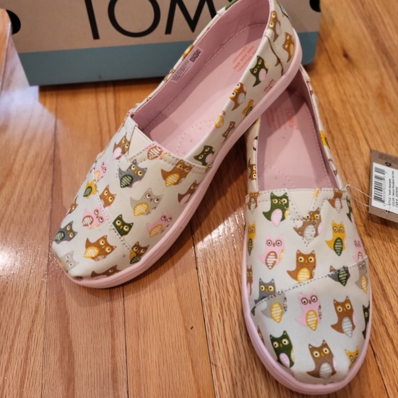 Tom's Alpargata Natural Woodland Owl Print Shoes - Picture 1 of 9